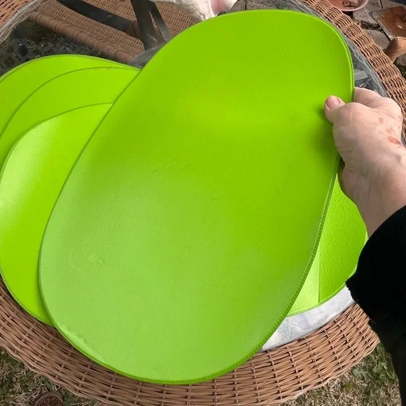 1970s Vintage Oval Vinyl Placemats Set 6 Blue Green - Picture 3 of 5